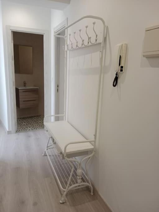 A Ledicia De Ana Apartment Вивейро Екстериор снимка