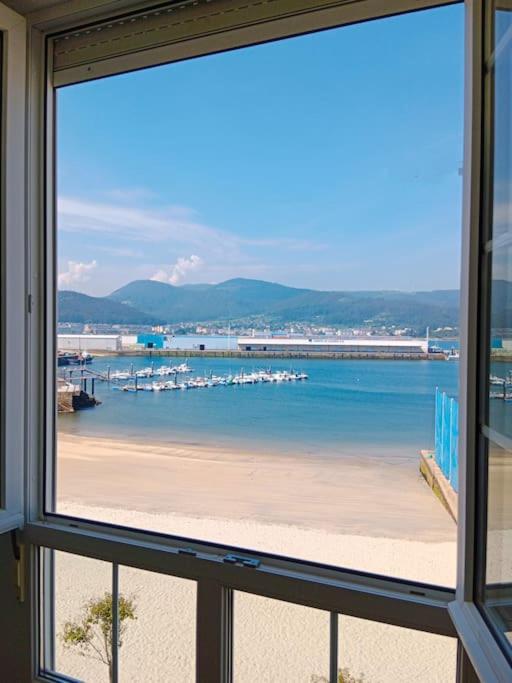 A Ledicia De Ana Apartment Вивейро Екстериор снимка